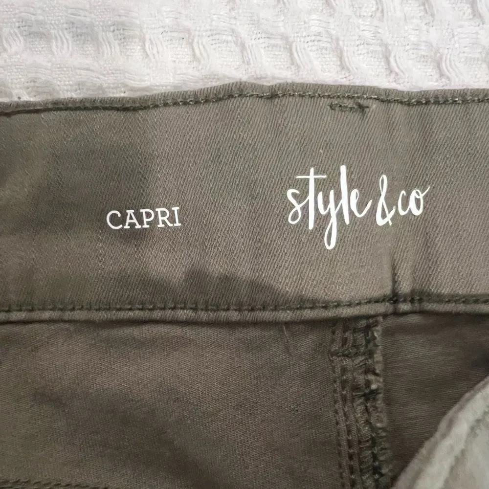 Style & Co Olive Capri Pants size 14